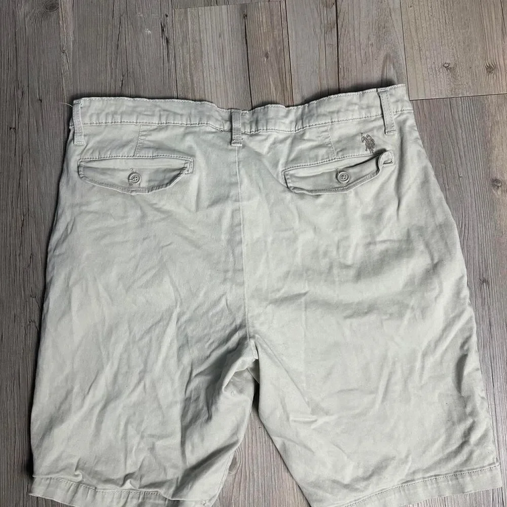Us-polo-assn Men's Cream and Tan Shorts